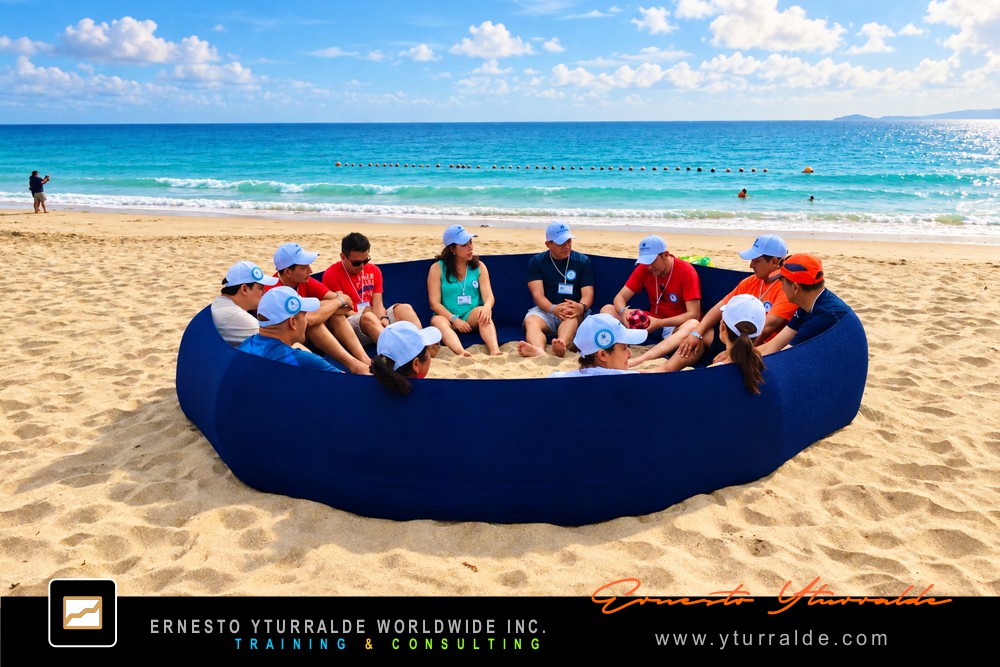 Reflexión y aprendizajes a través del Debriefing en talleres de Team Building experiencial